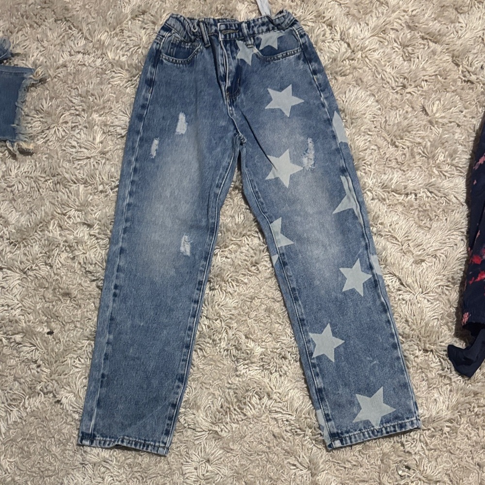 SHEIN Kids Blue Star Jeans